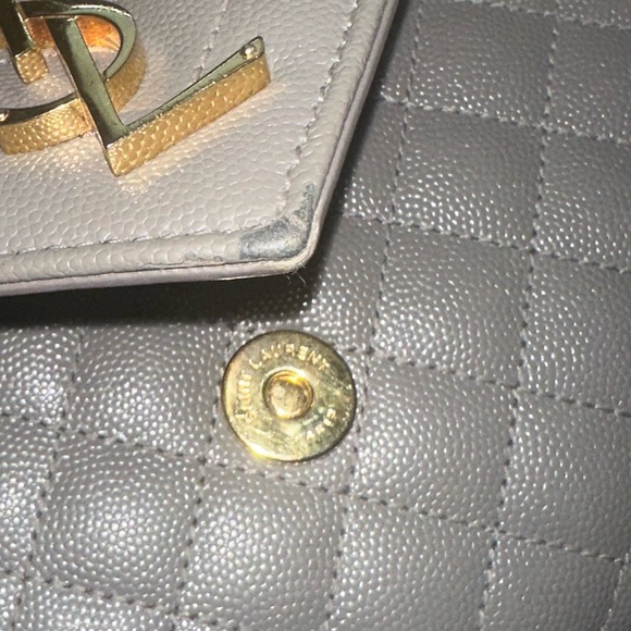 Yves Saint Laurent Gray Quilted Leather Chain Bag - Picture 9 of 16